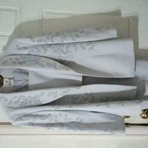 2 piece gray skirt and jacket size 22 Elite